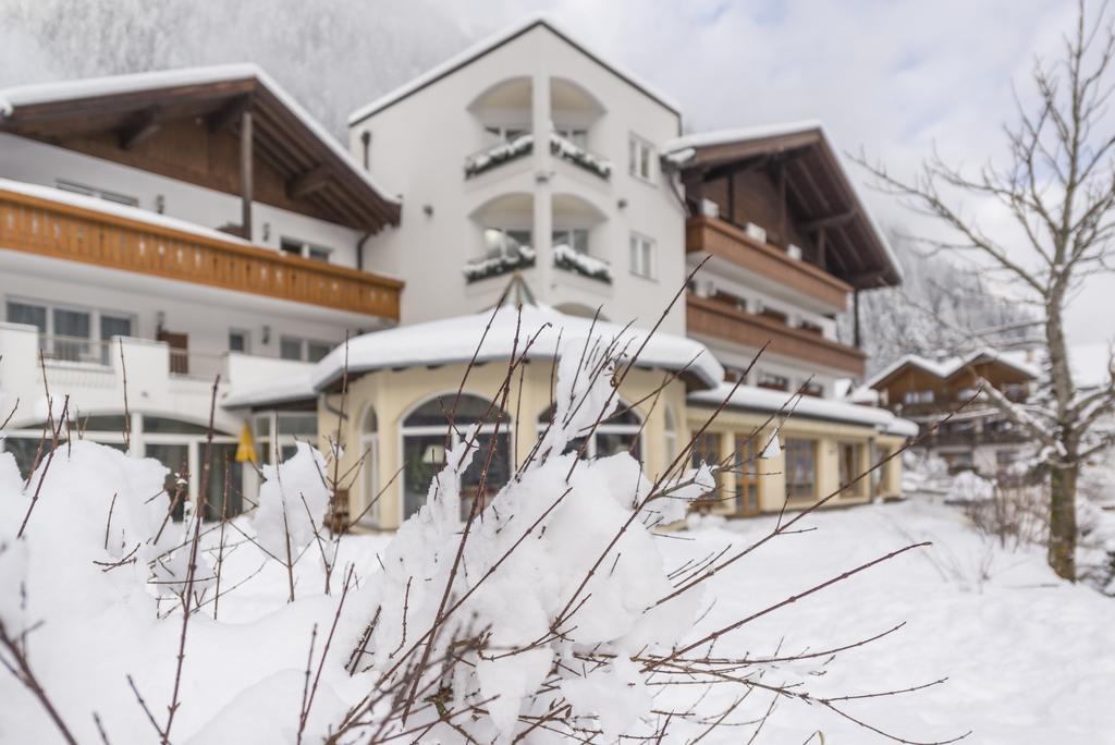 Hotel Seeber Racines Esterno foto