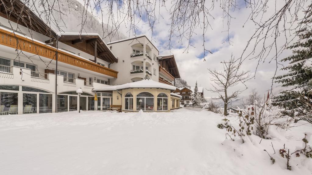Hotel Seeber Racines Esterno foto