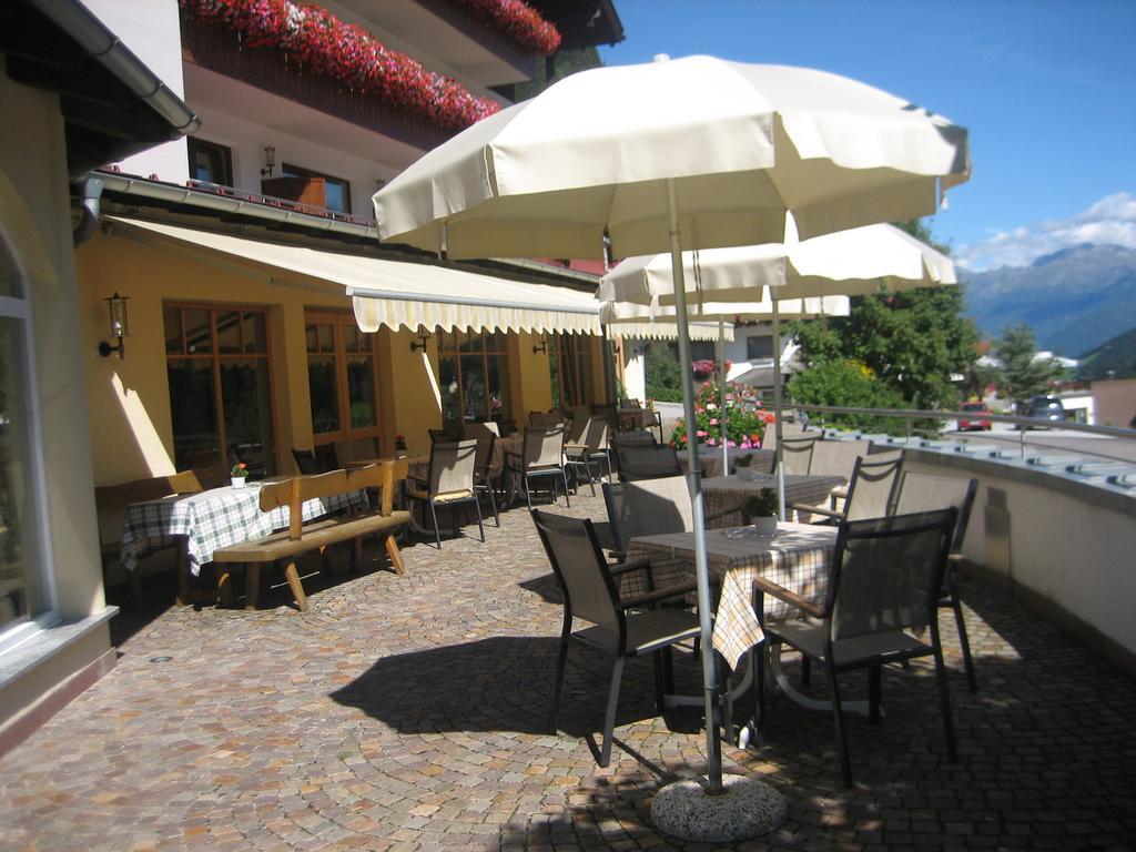 Hotel Seeber Racines Esterno foto